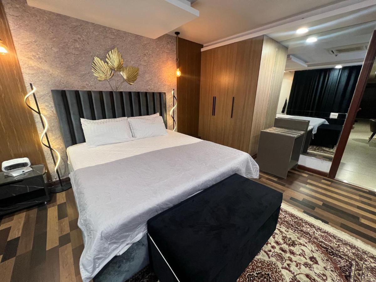 Sunset Luxury Gold Crest Mall Residency Lahaur Zewnętrze zdjęcie